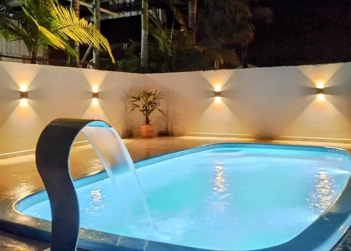 Ferias Perfeitas, Praia E Piscina